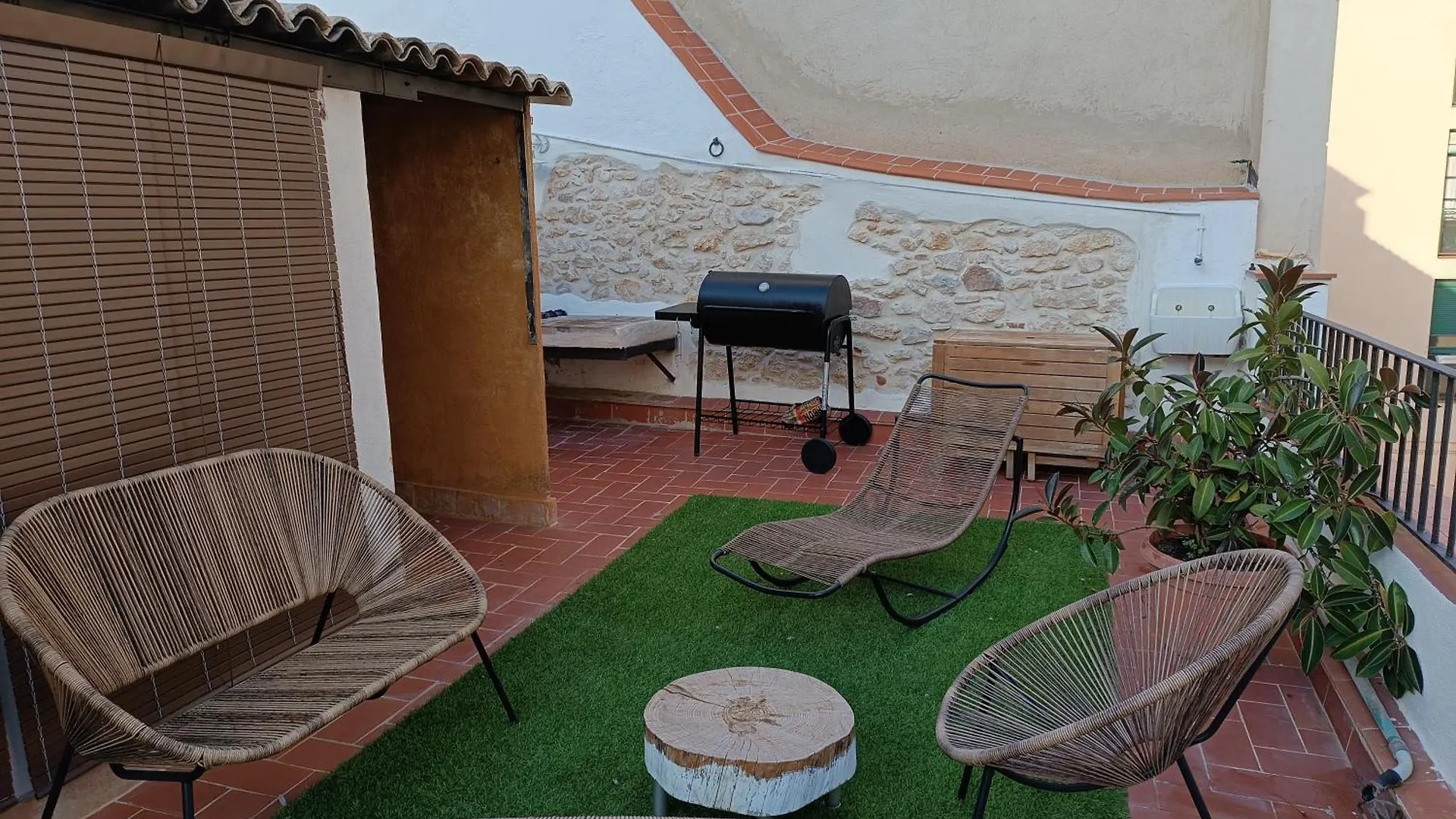 Petra Apartments -Old City With Terrace And Barbecue- Tarragone Espagne