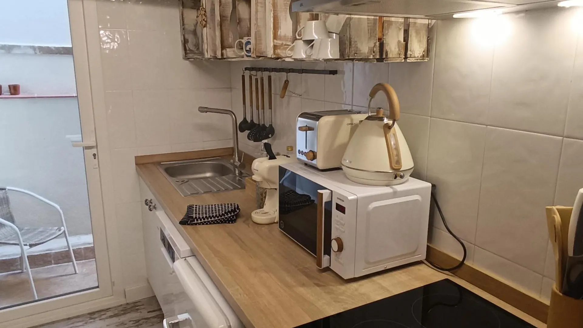 Petra Apartments -Old City With Terrace And Barbecue- Tarragona Spain